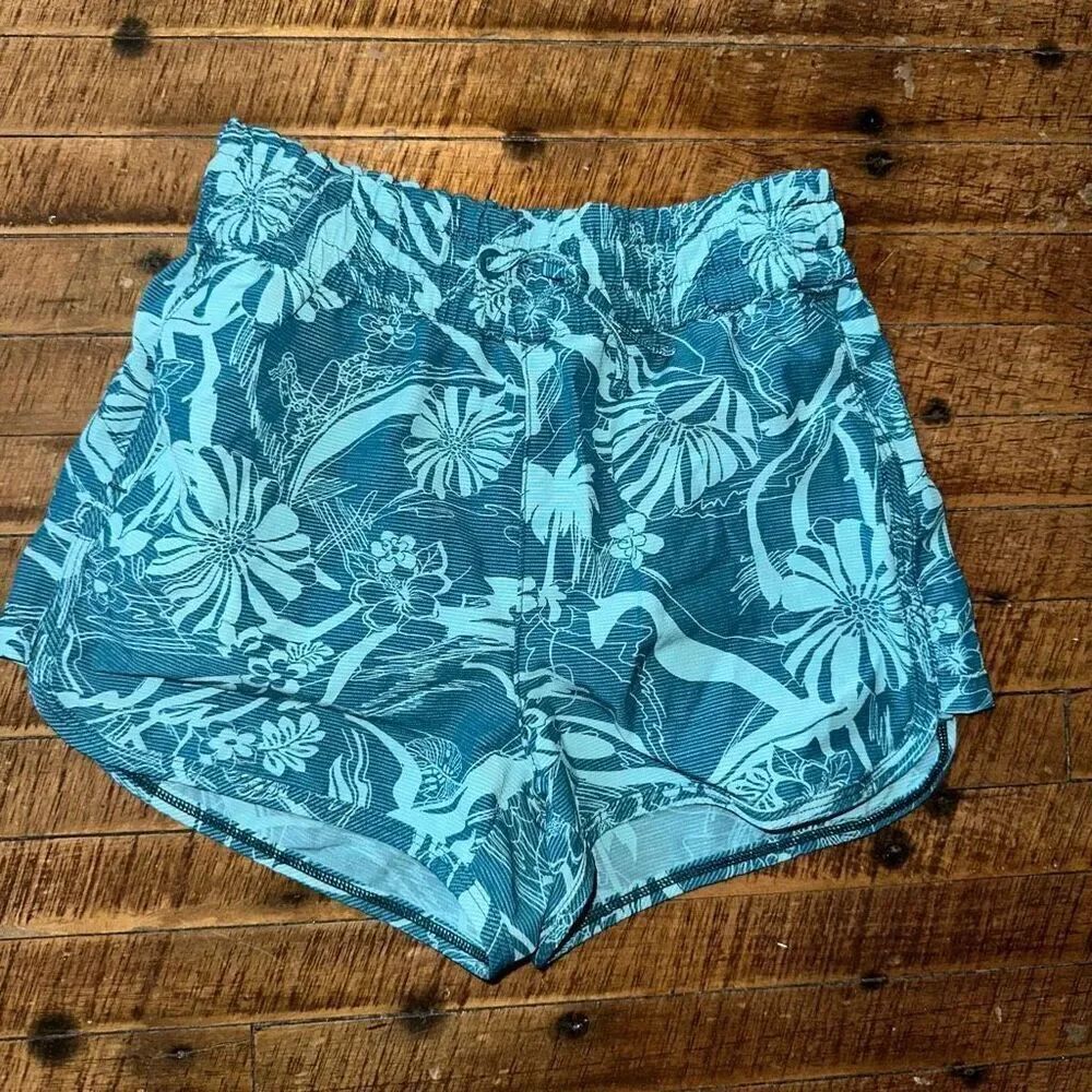 Athleta Girl 7 blue green tropical sporty Athleisure shorts